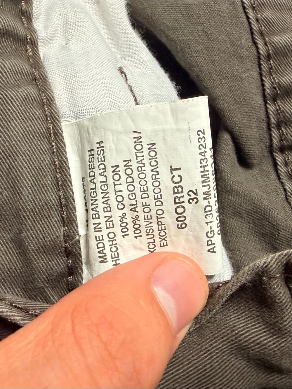 Wrangler Men's Cargo Shorts in Olive Green